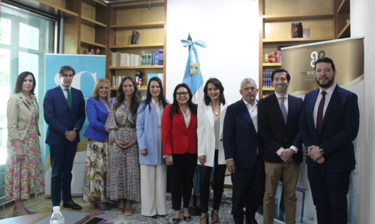 La Embajada de Guatemala Ante el Reino de España abrió sus puertas a inversionistas españoles en su nueva sede en Madrid