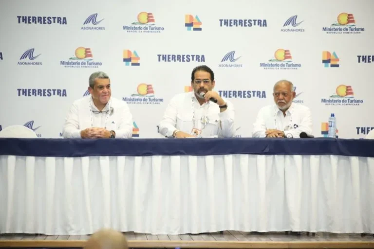 Punta Cana, R. D. -. Frank Diaz, CEO de Sky Cana durante la rueda de prensa en el Dominican Anual Tourism Exchange, mejor conocido como DATE 2022