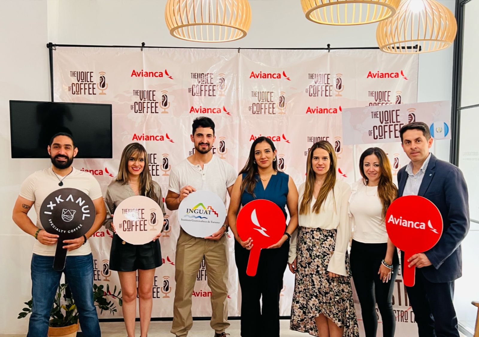 The Voice of Coffee Guatemala con el apoyo de Avianca, Proyecto Ixkanul, Etzbal e INGUAT, presentaron lo mejor del café de origen guatemalteco en Dromme Kaffe House de Madrid
