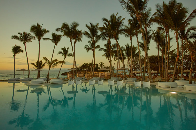 En las aguas cristalinas de República Dominicana, acaba de reabrir sus puertas Cayo Levantado Resort