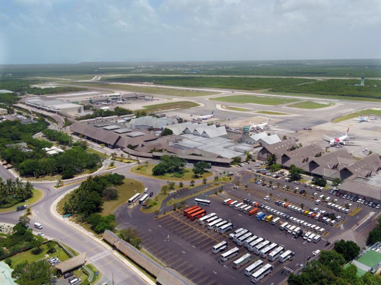 Aeropuerto Internacional de Punta Cana - aerea