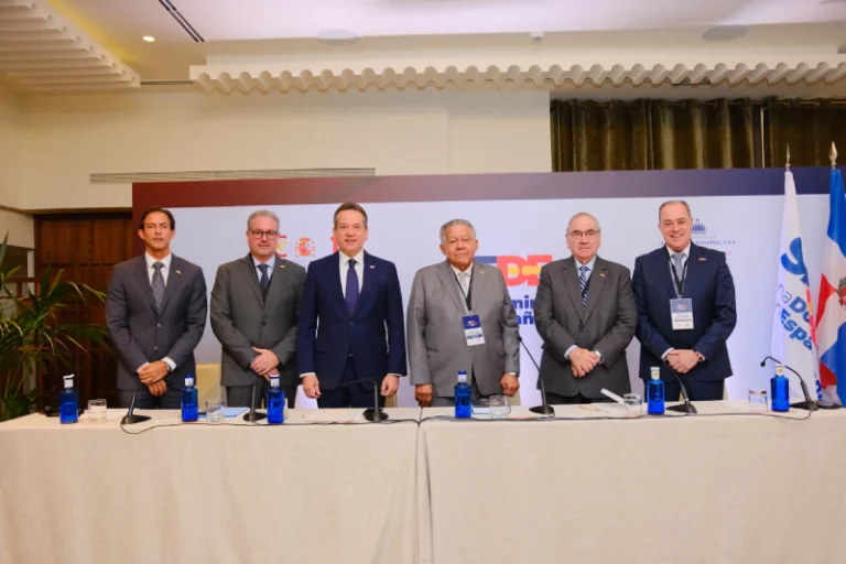 Apertura de la Semana Dominicana en España