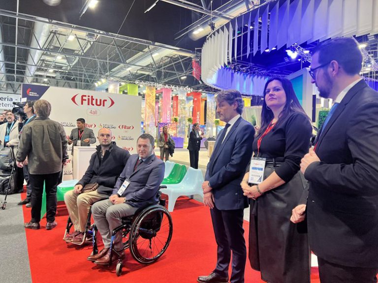 FITUR 4all 2025, en colaboración con IMPULSA IGUALDAD y con el apoyo de Mallorca, desvela su programa innovador para avanzar en la accesibilidad turística con actividades, ponencias, los II Premios FITUR4all y la ‘Guía de Buenas Prácticas en Accesibilidad’.