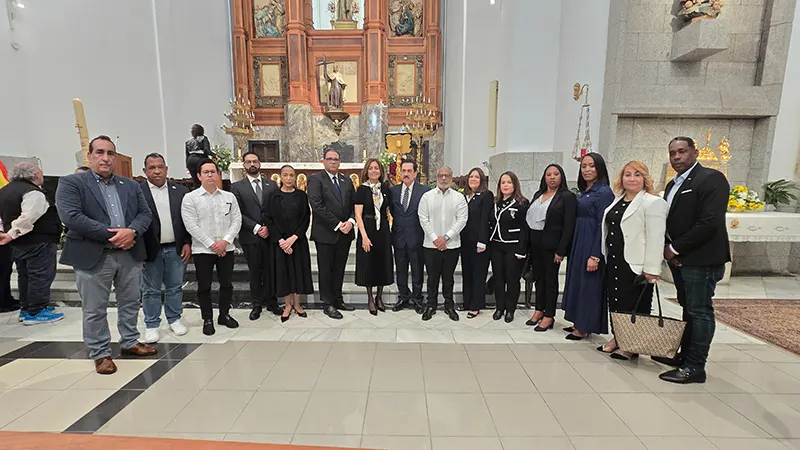 Embajada dominicana en España celebra misa y habilita libro de condolencias en memoria de las víctimas de la discoteca Jet Set