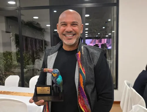 Salvador Batista pasa a ser el primer dominicano en la Galería de Honor del Periodismo Turístico Mundial