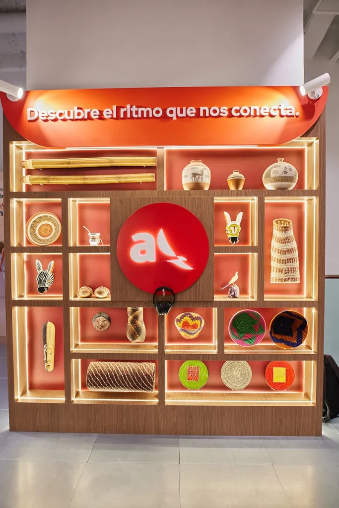 Avianca presenta INSIGNIA en Madrid: una nueva era de elegancia y confort en los cielos