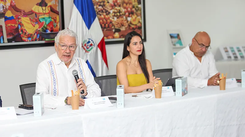 Embajada de Colombia promueve relaciones bilaterales con República Dominicana en el marco del encuentro B2B Diplomatic de Revista Soy Caribe Premium