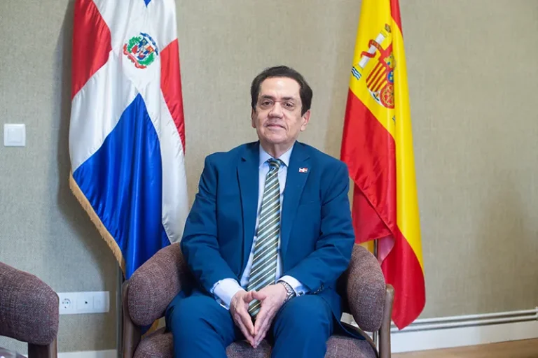 D. Tony Raful es Embajador de la República Dominicana ante el Reino de España