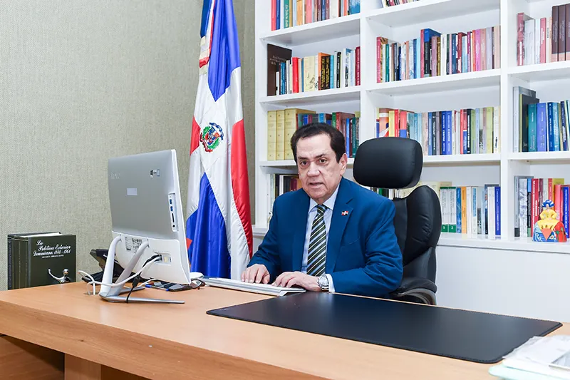 D. Tony Raful es Embajador de la República Dominicana ante el Reino de España