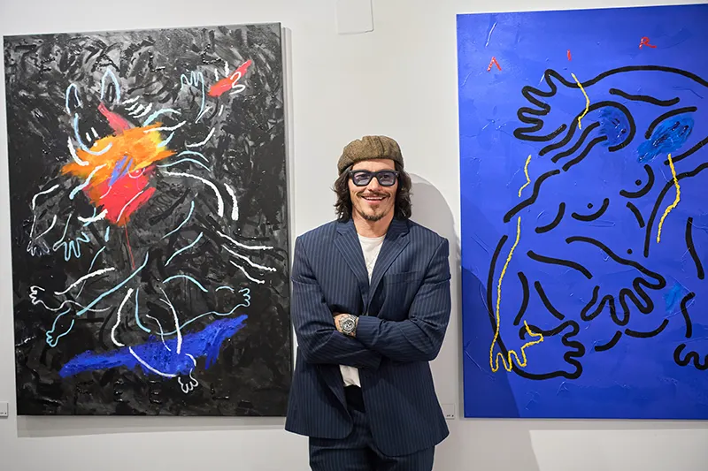 El artista colombiano Nicoläs Villamizar inaugura su nueva obra ‘El acto de caer’ en la Galería Jade
