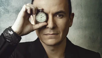 Fonseca presenta su nuevo álbum, Antes que el tiempo se vaya, entre raíces y nuevas exploraciones sonoras