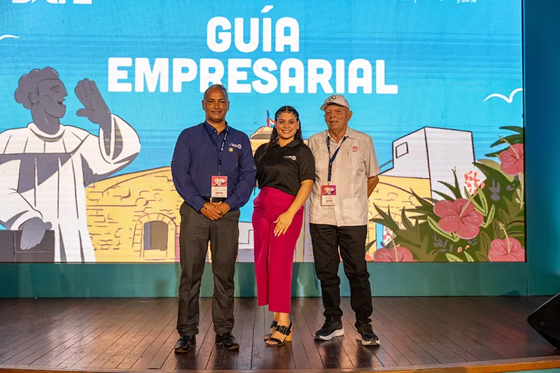 Franklin De La Cruz presenta Guía Empresarial RD durante DATE 2026 y destaca su impacto en el ecosistema empresarial