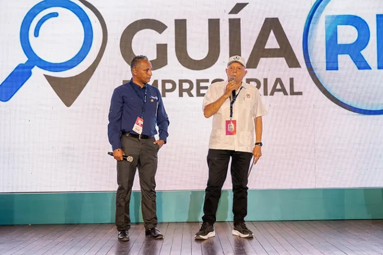 Franklin De La Cruz presenta Guía Empresarial RD durante DATE 2026 y destaca su impacto en el ecosistema empresarial