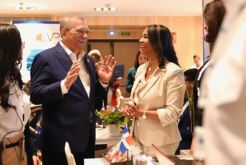 Banreservas inicia en Madrid su segunda feria inmobiliaria