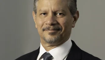 El vicepresidente ejecutivo de Inmobiliaria Reservas, Rafael Madera, proyecta el crecimiento de la segunda Feria Inmobiliaria Banreservas en Madrid, España