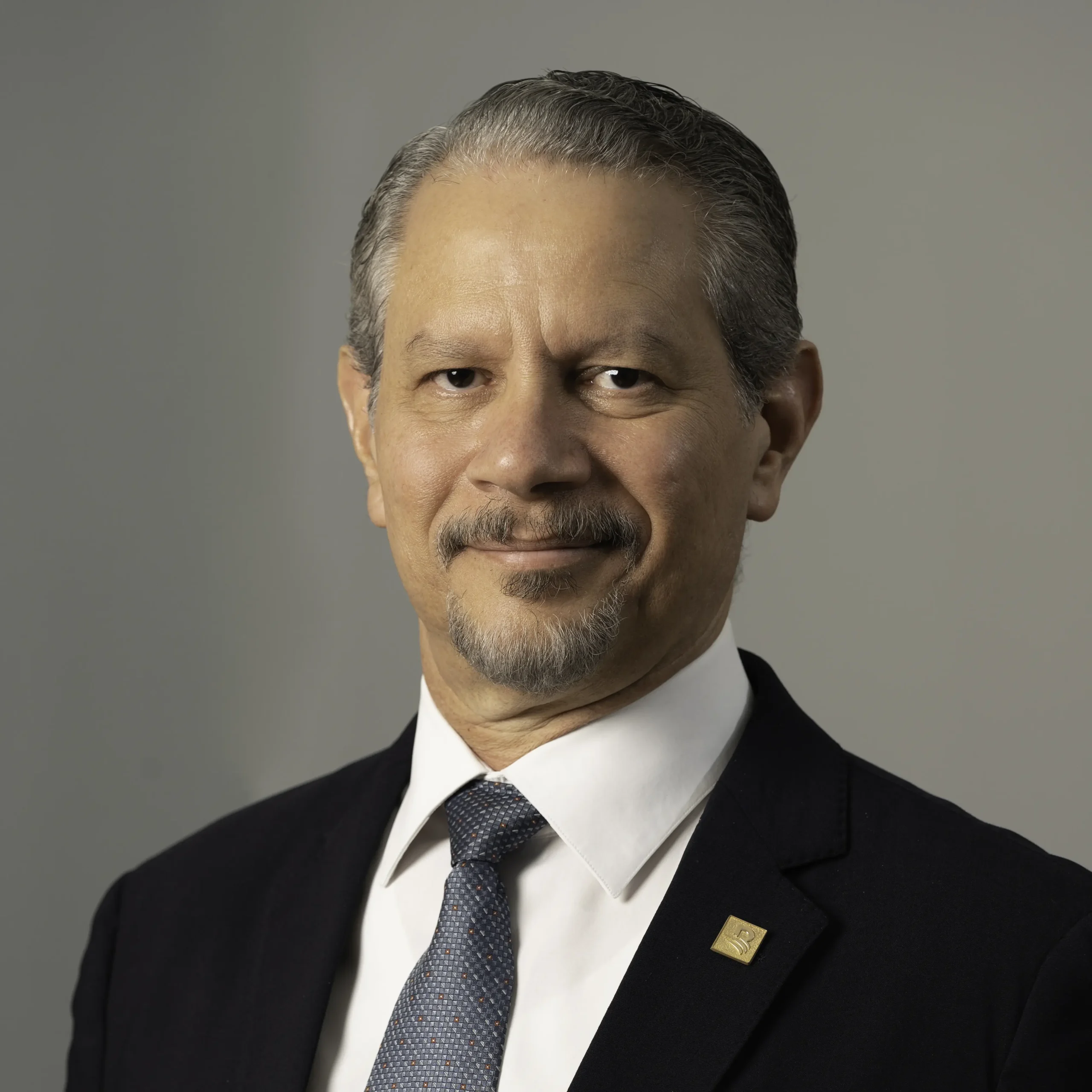 El vicepresidente ejecutivo de Inmobiliaria Reservas, Rafael Madera, proyecta el crecimiento de la segunda Feria Inmobiliaria Banreservas en Madrid, España