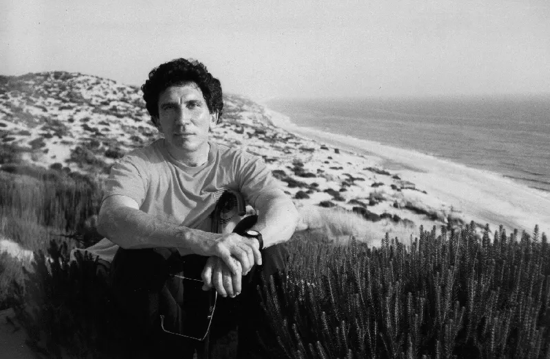 Reinaldo Arenas y el mar
