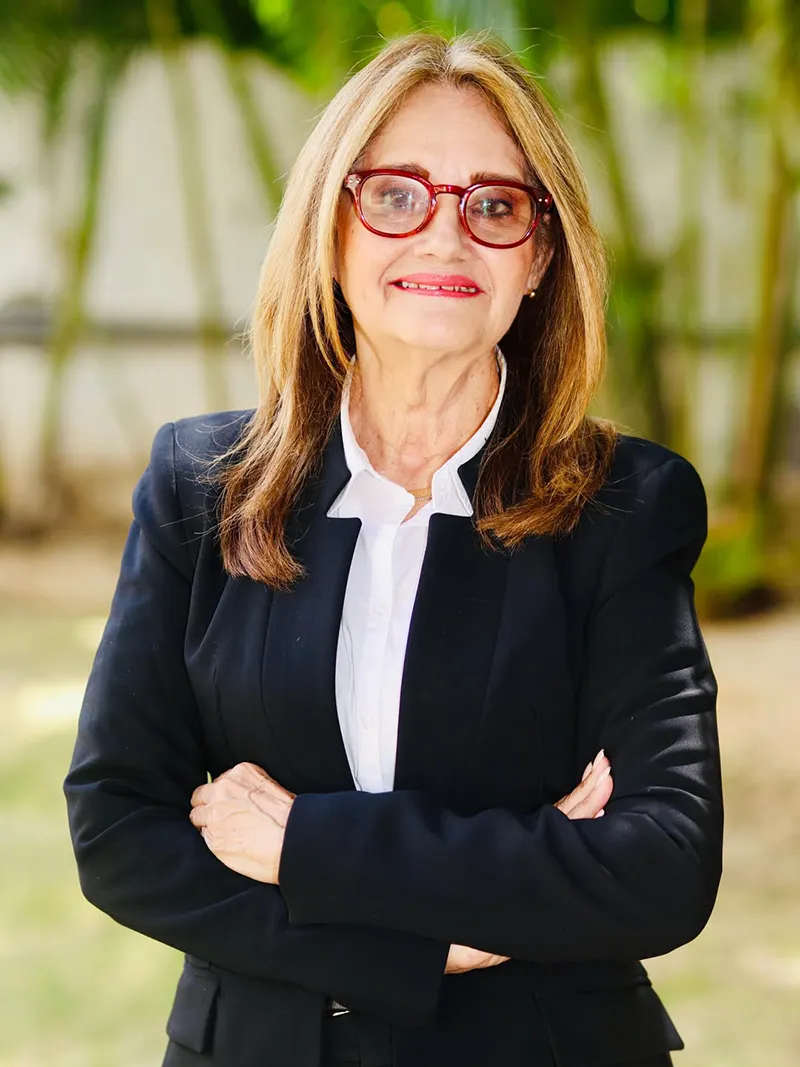Dra. Rafaela Burgos